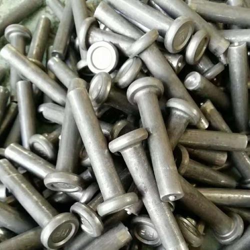 河铁制造焊钉圆柱头焊钉螺柱焊钉优质栓钉钢结构焊钉厂家生产销售
